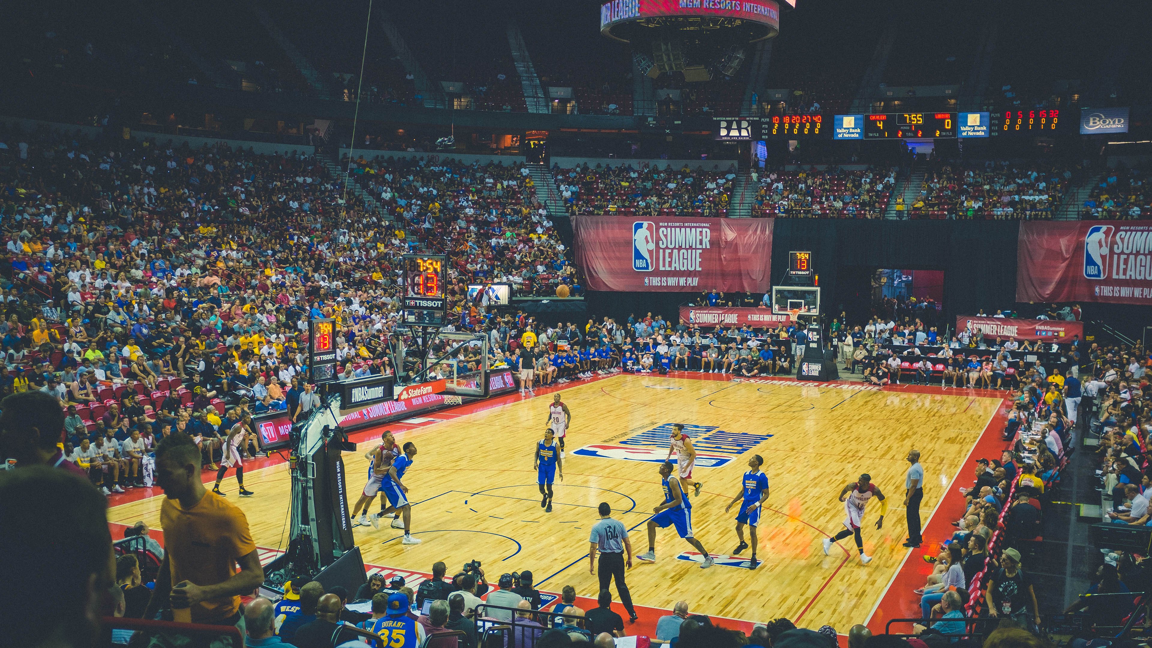 K联赛终极一战：蔚山现代主场补时进球力压全北 结束对手多年的王朝统治